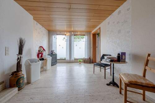 Haus 2 EG Ladenlokal - 