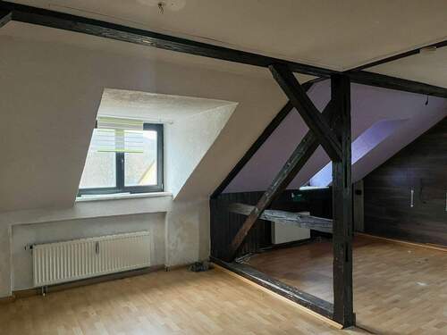 Zimmer B - Mehrfamilienhaus, Wohnhaus mit 1,60 m&sup2; in Lauter-Bernsbach zum Kaufen