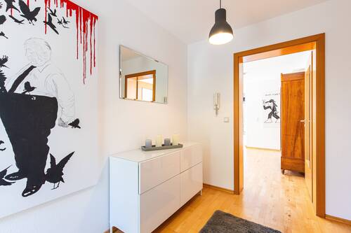 Platz für Schuhschrank oder Garderobe - 