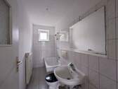 Tageslichtbad mit Wanne - 