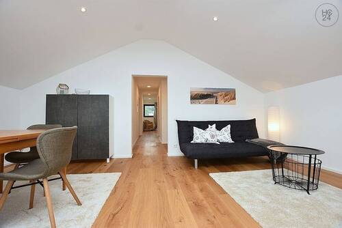 Bild1 - Sonnige, modern möblierte Wohnung mit Balkon in Altbach bei Esslingen