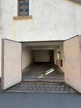 Garage - 