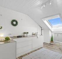 Bezugsfertig! Helle, lichtdurchflutete, modernisierte 3-Zimmer-Wohnung in top Lage in Neutraubling