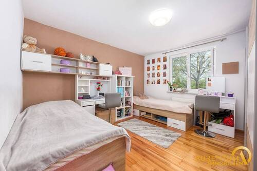 Schlafzimmer 1. OG - 