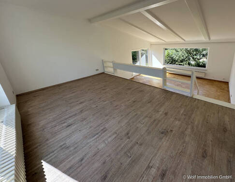 Wohnzimmer obere Ebene - 