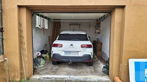 Garage - 