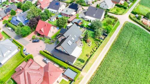 Einfamilienhaus im Grünen - 