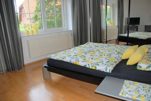 Schlafzimmer EG - 