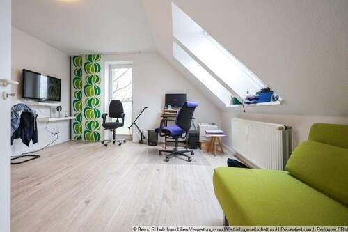 22 Zimmer im Spitzboden - 