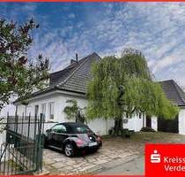 Reserviert!!! Toller Blick auf die Lesum und bis zu drei Wohneinheiten möglich! - Bremen