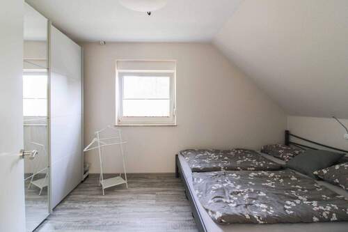 Zimmer(1) - 7 Zimmer Einfamilienhaus in Brehna