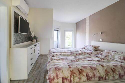 Schlafzimmer - Einfamilienhaus in Brehna zum Kaufen