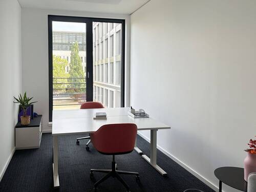 Regus_Kapstadtring 7, Hamburg_Germany_Centre 4643_ - 