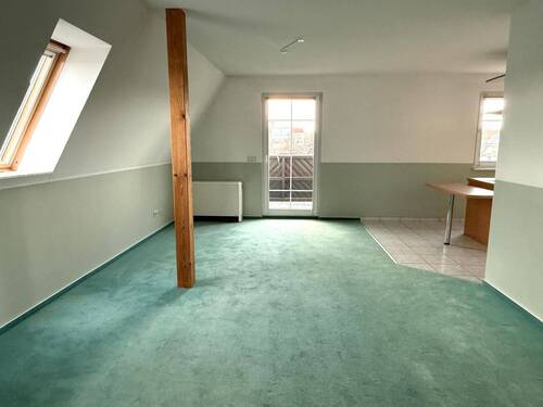 Wohnbereich - 1 Zimmer Etagenwohnung zum Kaufen in Merseburg