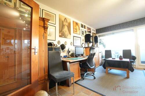 Wohn- und Schlafzimmer - 