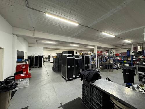Lagerfläche - Halle in Hamburg / Stellingen zur Miete