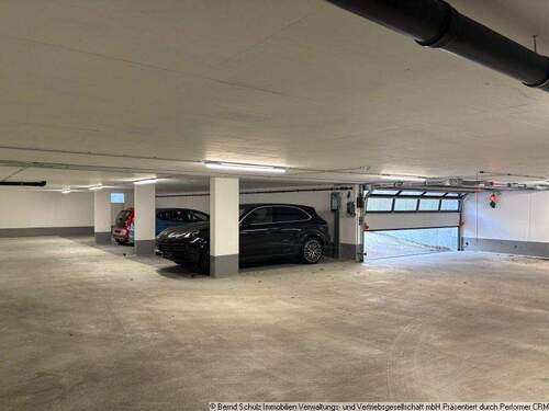 23 Garage - 