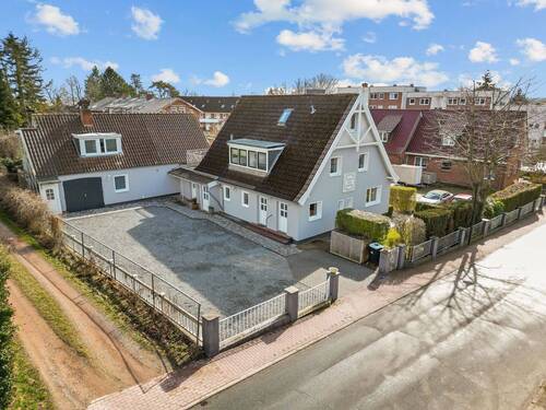 Außenansicht - 1 Zimmer Mehrfamilienhaus, Wohnhaus zum Kaufen in Scharbeutz