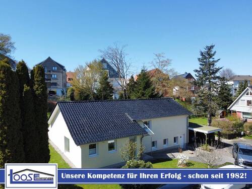24353 LooseImmo Titel Logo - Attraktives Einfamilienhaus in umittelbarer Nähe zur Ostsee in Scharbeutz