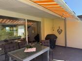 24353 LooseImmo Terrasse mit Markise - 