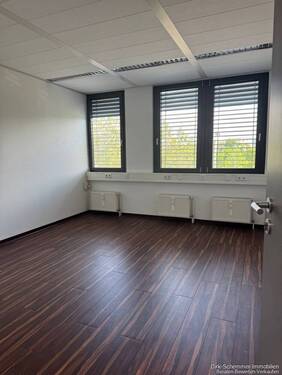 Büro - Einfamilienhaus in Freiburg im Breisgau zur Miete