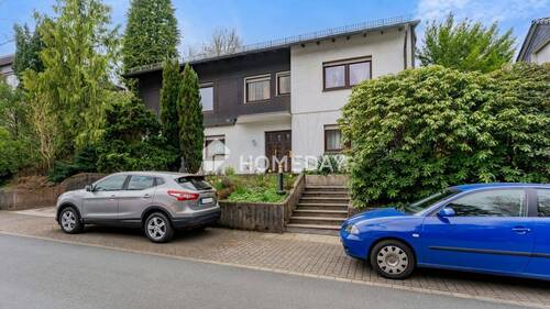 Außenansicht 2 - 6 Zimmer Einfamilienhaus zum Kaufen in Arnsberg