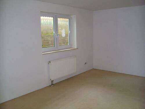 Schlafzim. Souterrain Bild 1 - 