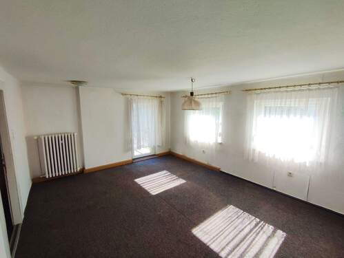 Wohnzimmer - Einfamilienhaus mit 143,00 m&sup2; in Thallwitz zum Kaufen