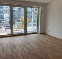 3-Zimmer-Wohnung mit Einbauküche und Balkon! - Schweinfurt Musikerviertel und amerik. Siedlung