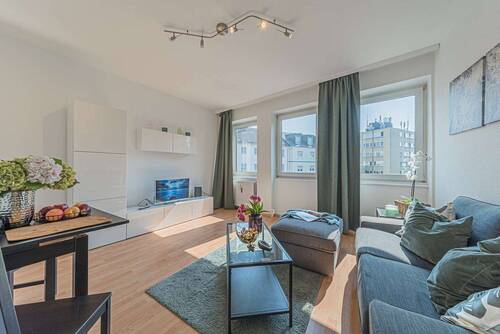 Wohnen - 2 Zimmer Etagenwohnung in Frankfurt am Main