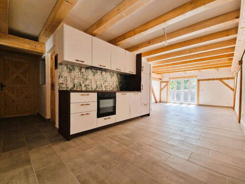 Küchenzeile - OG Wohnung mit Balkon 