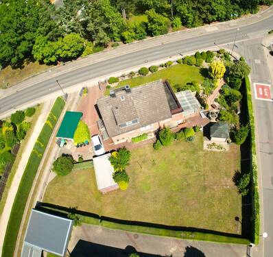 Luftbild komplettes Grundstück - 