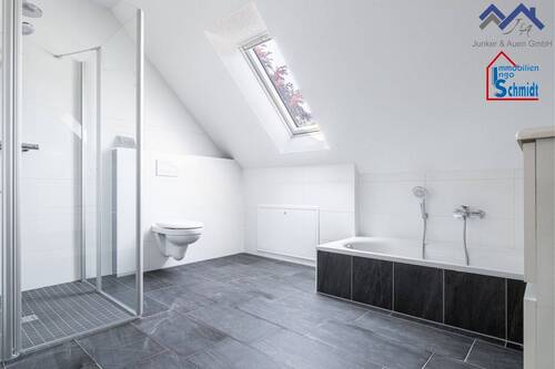 Badezimmer OG I - 