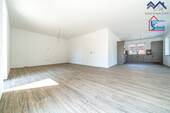 Wohn-und Essbereich II - 4 Zimmer Doppelhaushälfte in Weener