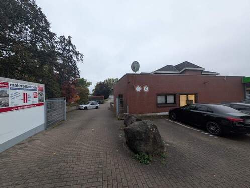 Rückansicht - Halle in Stelle zur Miete