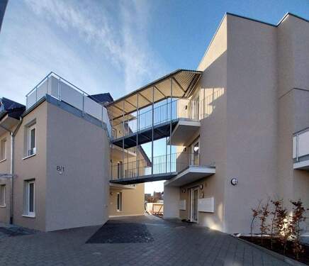 Ansicht Hauseingang - 3 Zimmer Etagenwohnung zur Miete in Radolfzell am Bodensee