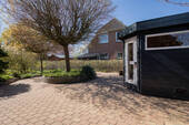 Terrasse mit Saunahaus - 4 Zimmer Einfamilienhaus zum Kaufen in Krüzen