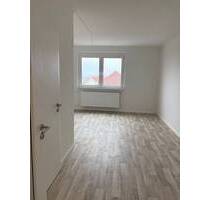 3-Raum Wohnung mit Balkon und EBK - Waren (Müritz)