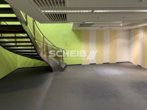 weitere Verkaufsfläche im Untergeschoss - 