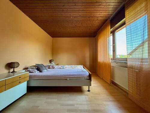 EG Schlafzimmer 1 - 