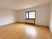 Wohn-Esszimmer - 6 Zimmer Mehrfamilienhaus, Wohnhaus zum Kaufen in Saarbrücken
