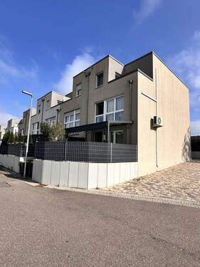 Bild 3 - 6 Zimmer Reihenmittelhaus in Rastatt