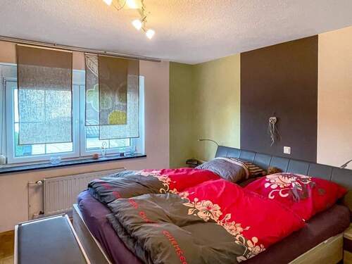 Schlafzimmer EG - Einfamilienhaus mit 158,00 m&sup2; in Rosenthal am Rennsteig zum Kaufen