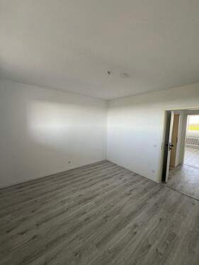 Bild 3 - 4 Zimmer Etagenwohnung in Mönchengladbach