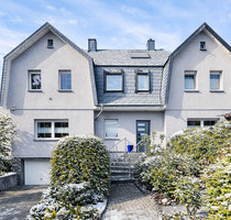 Wohnen, Entspannen, Genießen - großzügiges Wohnhaus mit beheizbarem Pool, Sauna, Wintergarten und 3 Terrassen - Schkeuditz