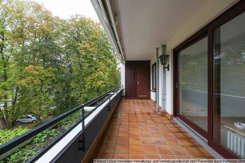 3 Balkon - Etagenwohnung mit 87,80 m&sup2; in Schenefeld zum Kaufen