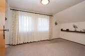 Raum 1 Dachgeschoss - 
