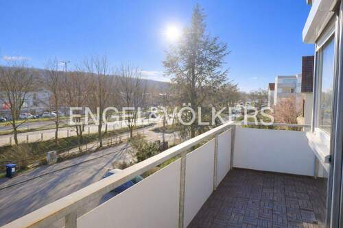 Südwestbalkon - Etagenwohnung mit 94,00 m&sup2; in Tübingen zum Kaufen