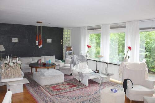 Nebenan das Wohnzimmer ... - 