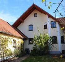 INDIVIDUELLES FAMILIENHAUS IM LANDHAUS-STIL ............ mit viel Platz für große und kleine Schuhe - Thalmässing Eysölden